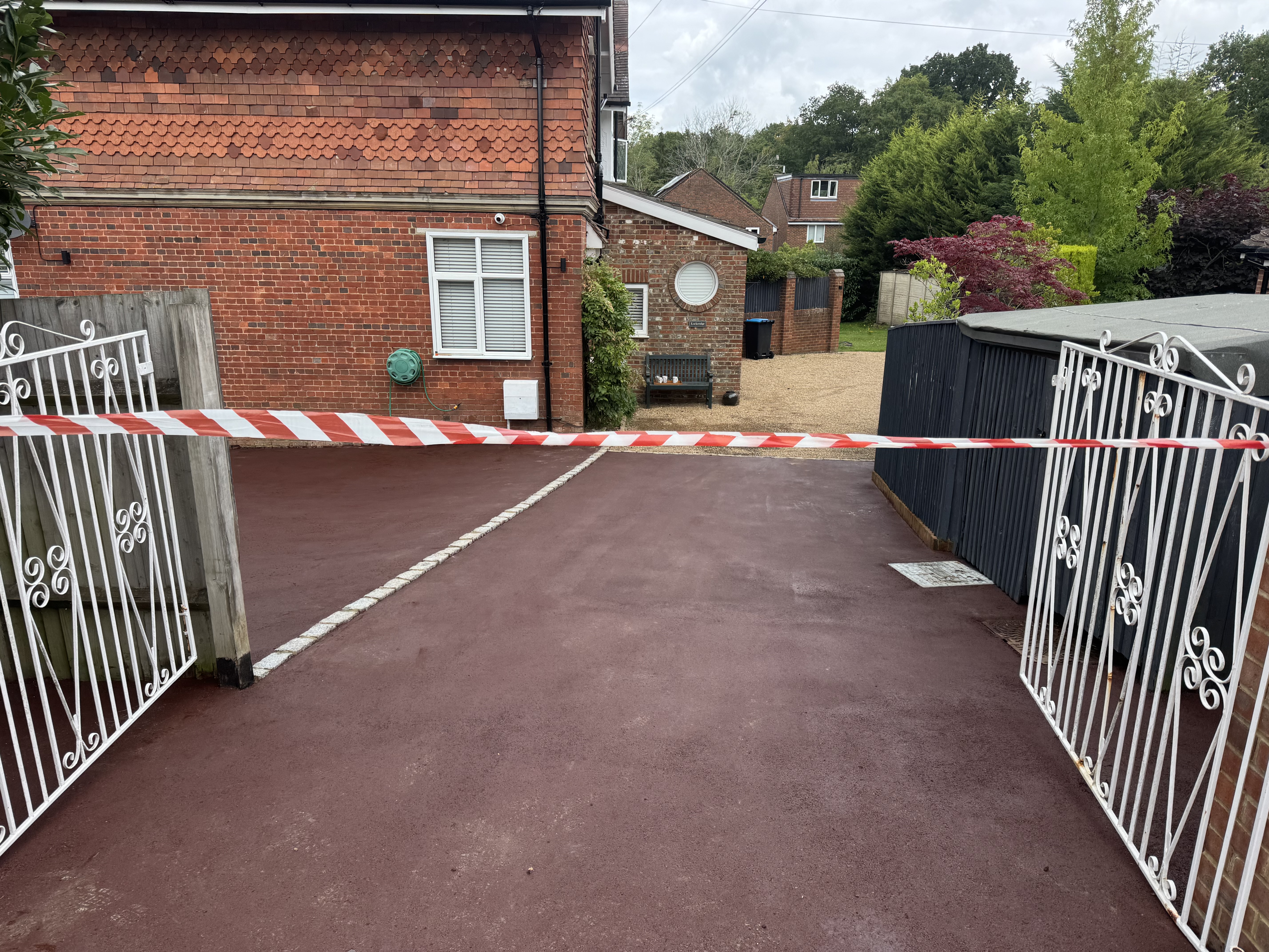 Finished tarmac driveway